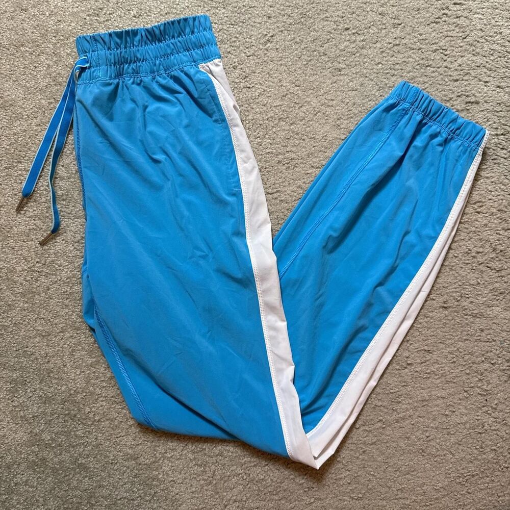 Lululemon Women's Blue Trousers
